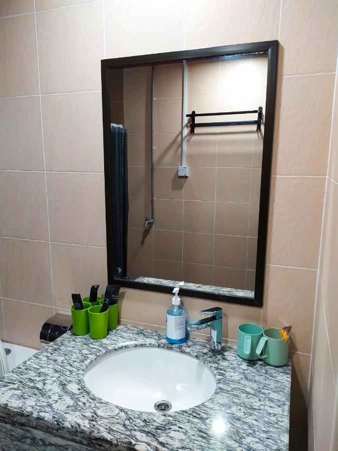 D'Ocean Homestay In Tiara Desaru Residence Buitenkant foto