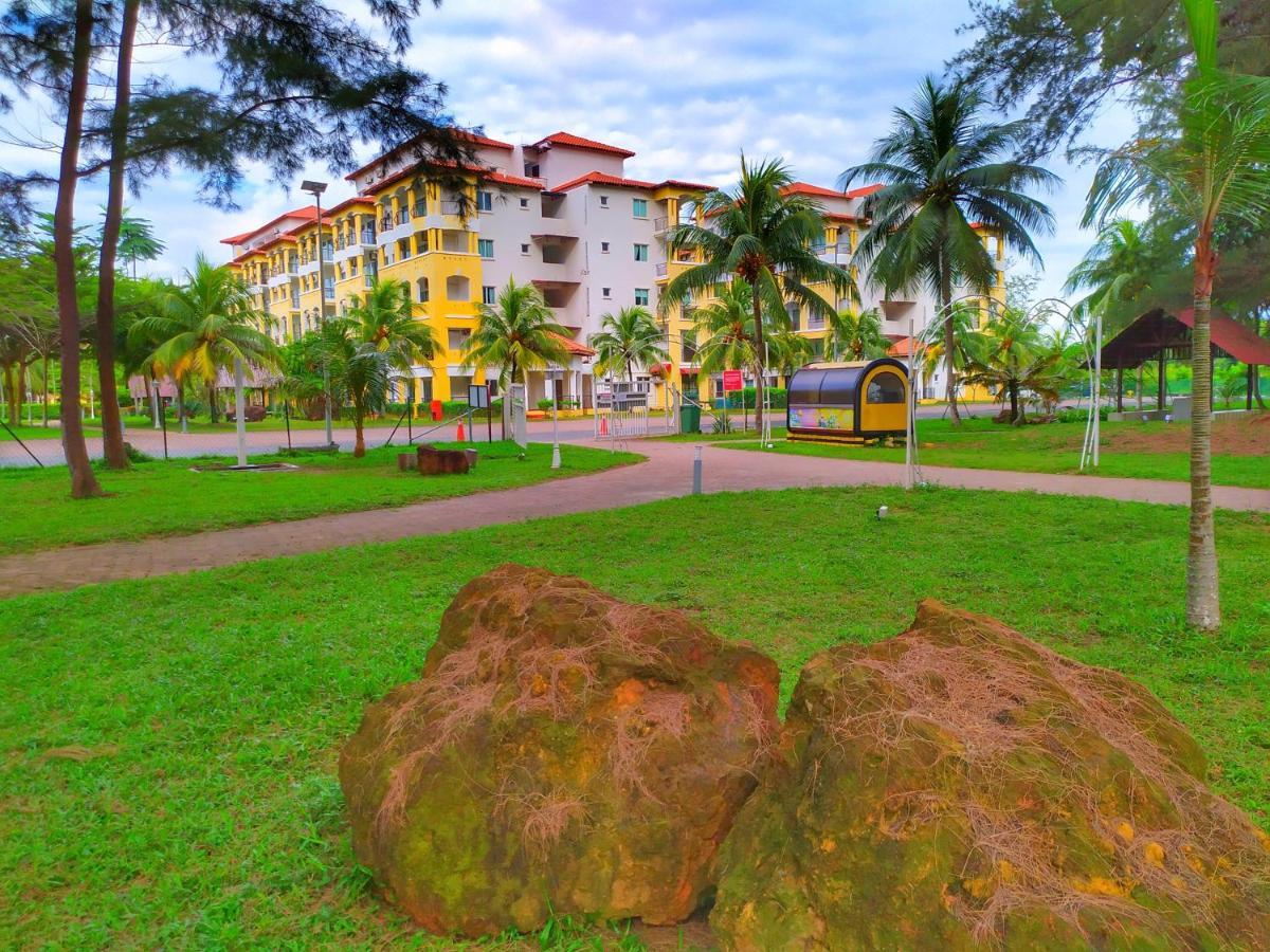 D'Ocean Homestay In Tiara Desaru Residence Buitenkant foto